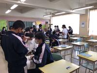 3年昼休み学習中